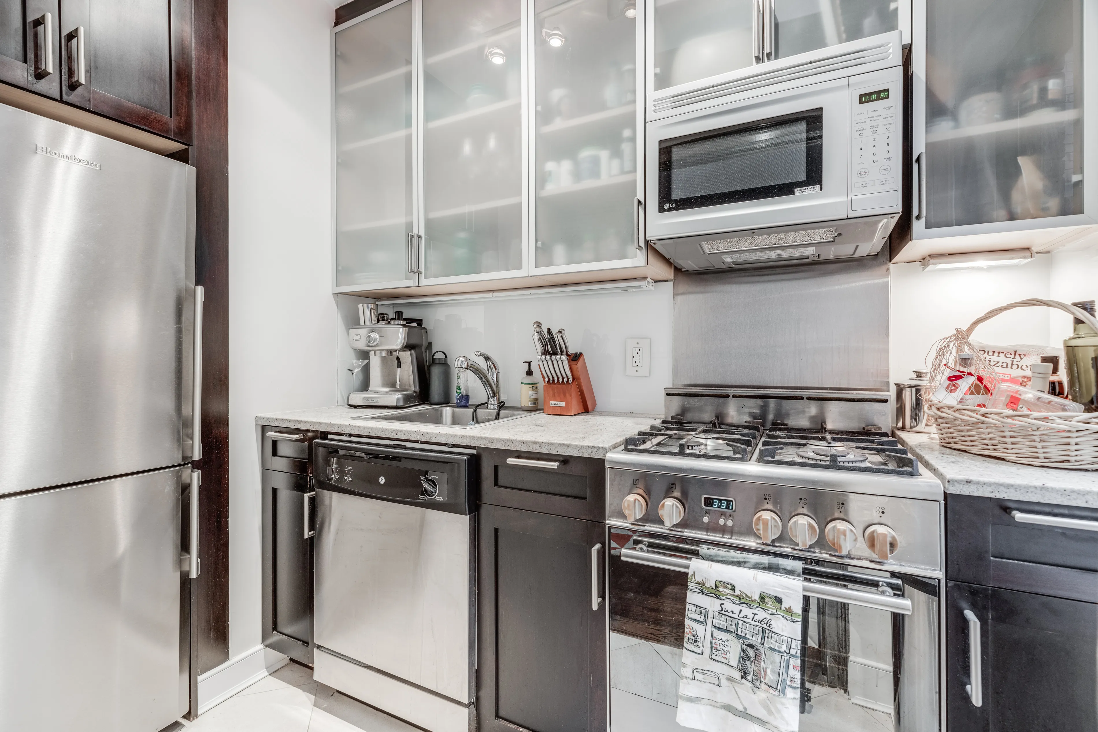 56 7th Avenue #9K in West Village, Manhattan | StreetEasy