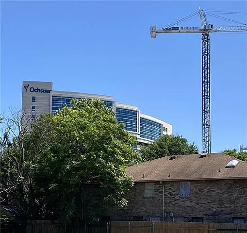 335 Deckbar Ave #B — Photo 24
