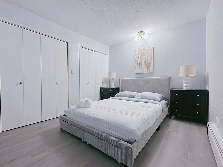 1703 McKinley Ave #2 — Photo 5