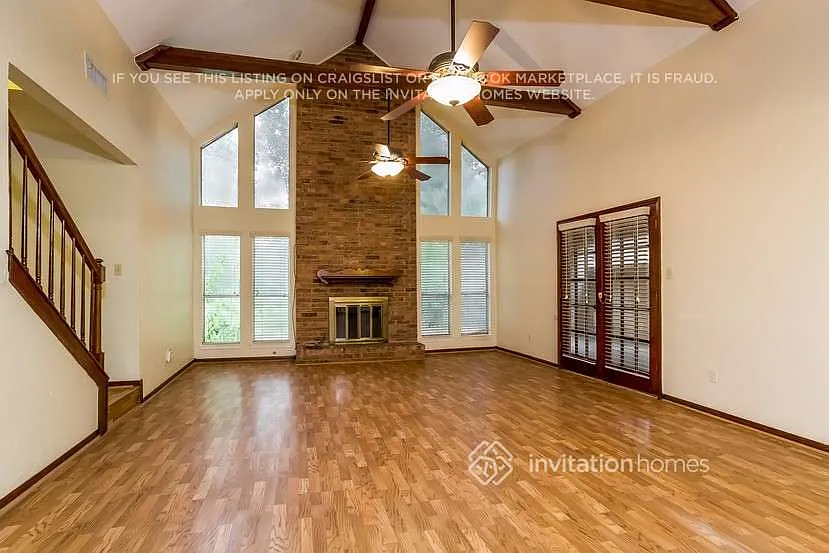 18015 Tall Cypress Dr Spring, TX 77388 — Photo 3