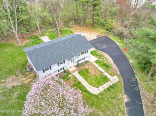 40 Strickland Rd, Freehold, NJ 07728