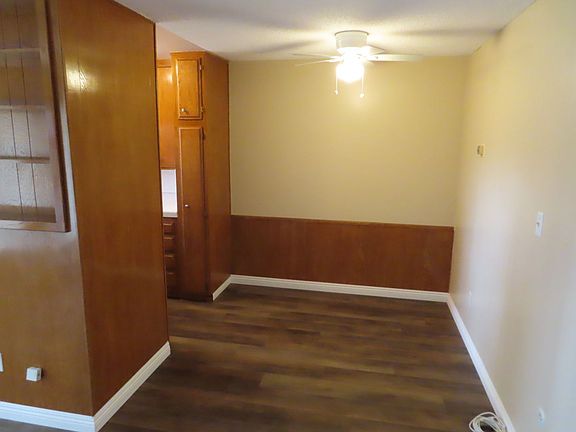 2nd image of 3821 45th St APT 3