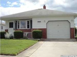 21 Santa Fe Ct, Toms River, NJ 08757