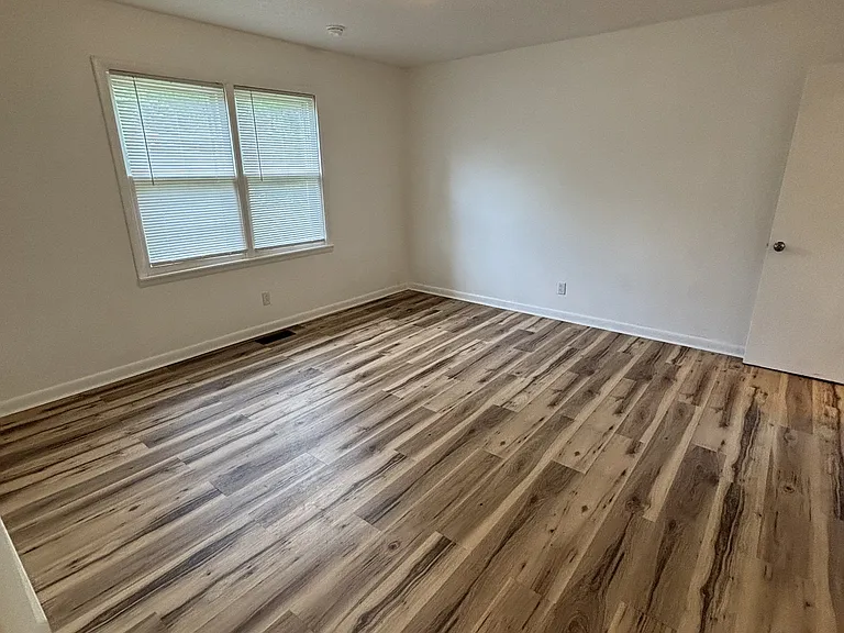 143 Roy Webb Rd — Photo 8