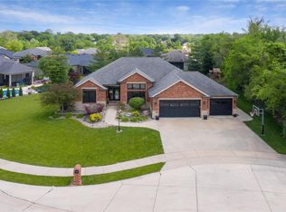 1503 Autumn St, Godfrey, IL 62035