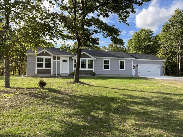 4525 Medler Dr #8, Morley, MI 49336