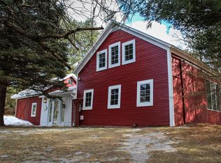 30 Two Cow Ln, Manchester Center, VT 05255