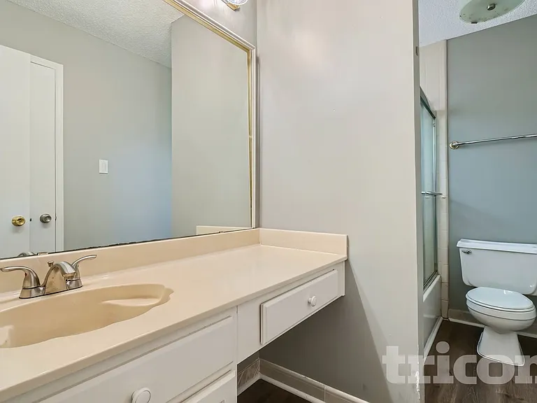 8316 Auburn Dr — Photo 7