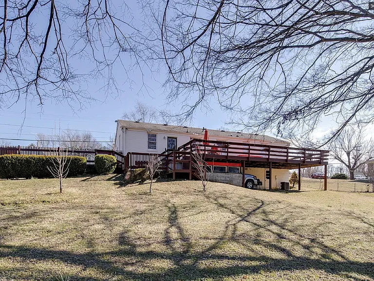 366 Brewer Dr — Photo 28