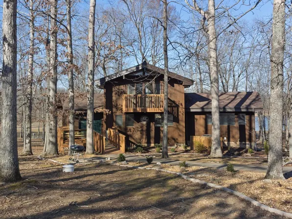 1237 Shawnee Bay Rd, Benton, KY 42025