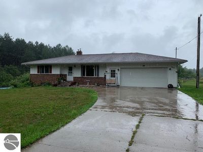 3657 Sherman Rd, East Tawas, MI, 48730