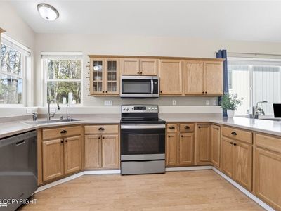 6718 Delong Landing Cir, Anchorage, AK, 99502