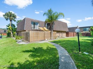 1715 Vista Oaks Cir NE, Palm Bay, FL 32905