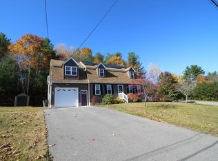 69 Bear Hill Rd, Gardner, MA 01440