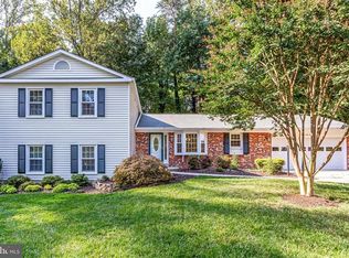 9927 Stone Wood Ct, Burke, VA 22015