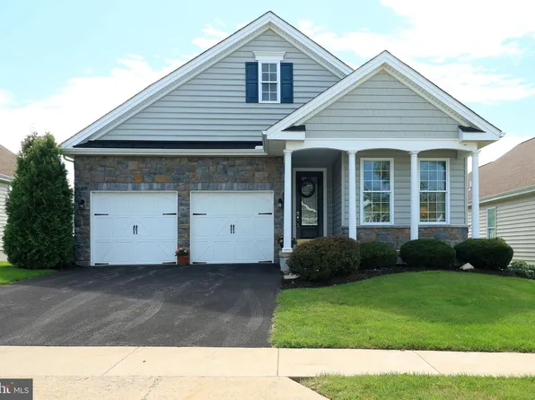 233 Beacon Cir, Boalsburg, PA 16827