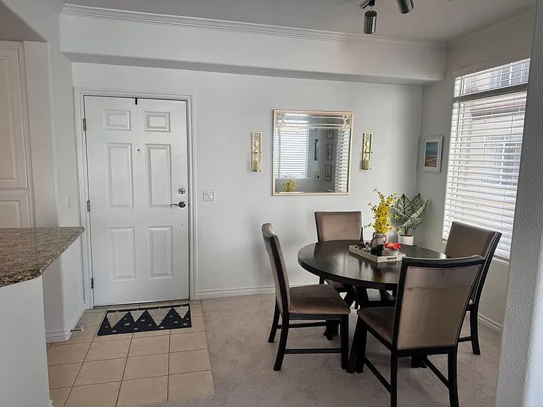 9263 Regents Rd #B210 — Photo 8