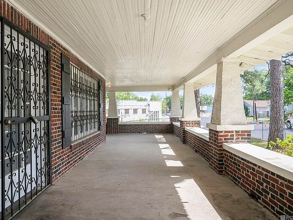 2nd image of 1851 Plank Rd