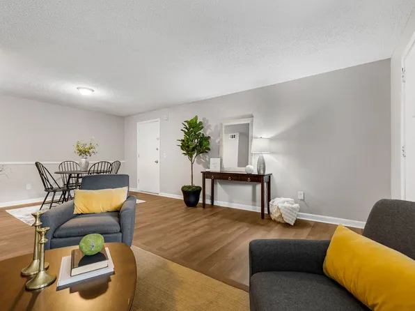 2929 Selena Dr APT J119, Nashville, TN 37211