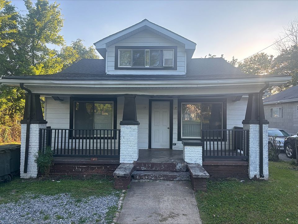 1st image of 3713 Clio Ave