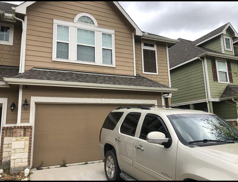 1st image of 6435 Stoney Creek Dr