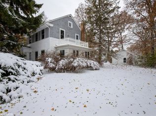 1301 W York House Rd, Waukegan, IL 60087