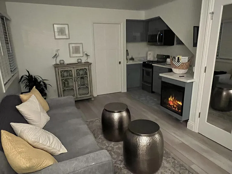 307 Capitola Ave #A — Photo 10
