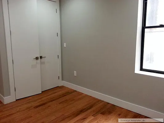 Rented by Sovereign Associates | media 25