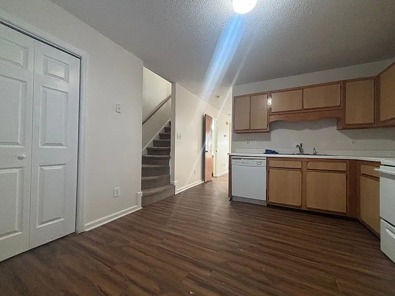 1111 Pueblo Dr — Photo 5