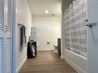 DOCK 59 APARTMENTS, Portland, OR 97209