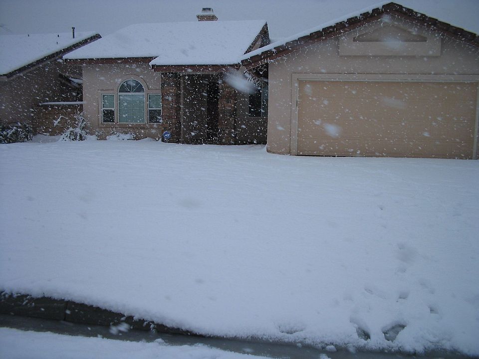 snow at Marseilles