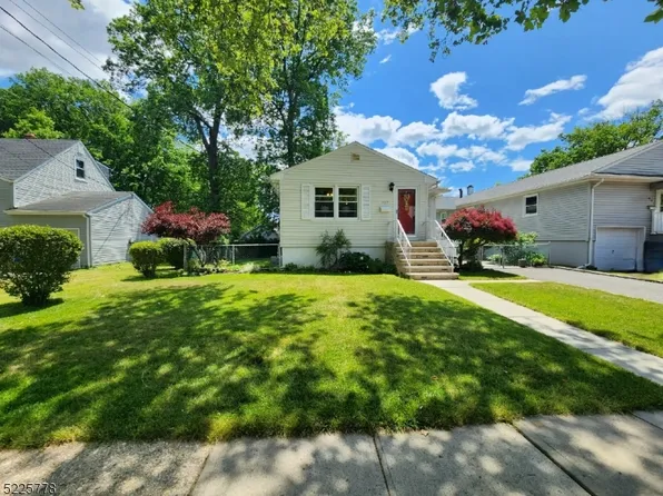 437 W 2Nd Ave, Roselle Boro, NJ 07203