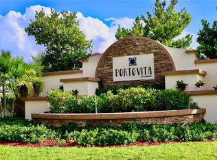 2483 SE 3rd St, Homestead, FL 33033