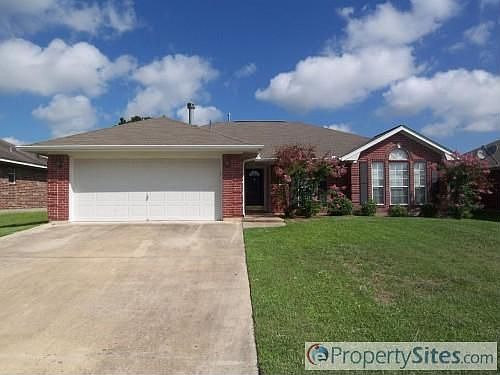 1st image of 1213 Remington Ct