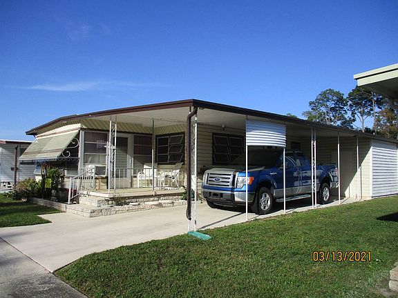3rd image of 5145 E Bay Dr #135