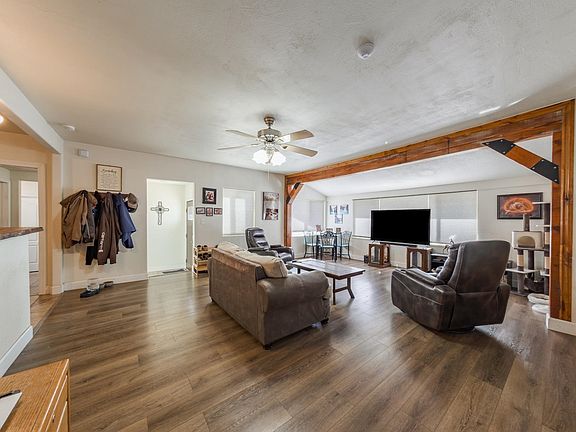 4th image of 3178 F Rd