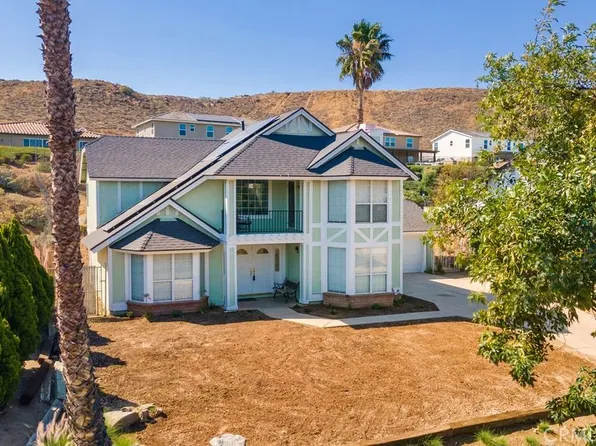 7981 Virtue Vista Dr, Riverside, CA 92509
