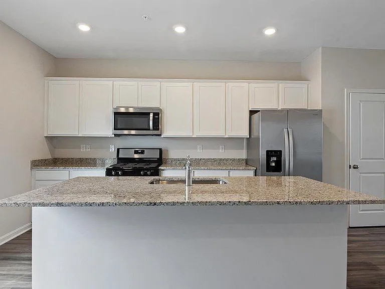 1951 Fauna Dr — Photo 5