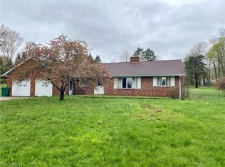 11938 Clearview Rd, Chesterland, OH 44026