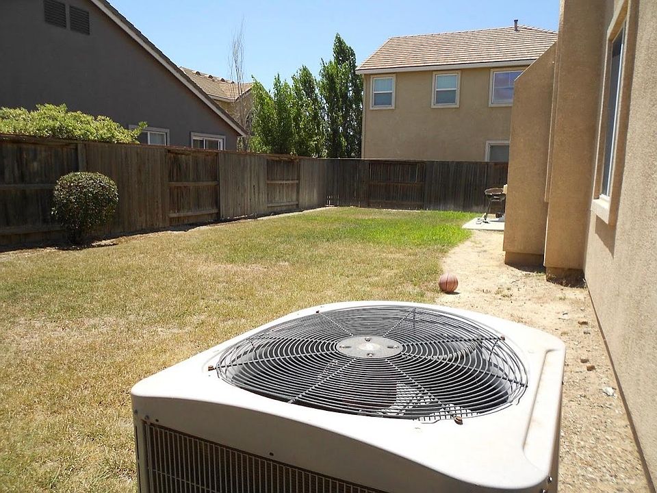 2nd image of 578 Rowland Ct