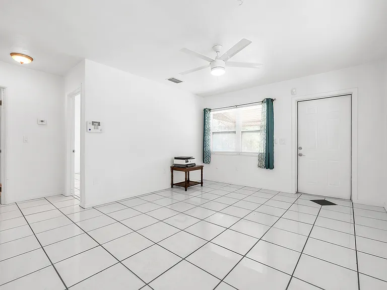 311 N Arcadia Ave #311 — Photo 14