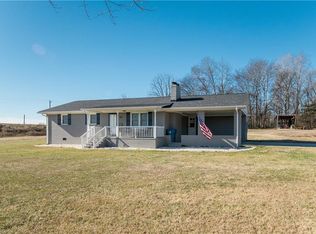 701 Farmington Rd, Mocksville, NC 27028