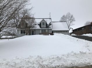 125 Nina Dr, Darlington, WI 53530