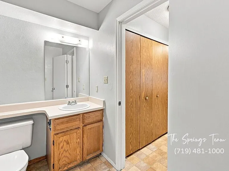 4349 Hunting Meadows Cir — Photo 20