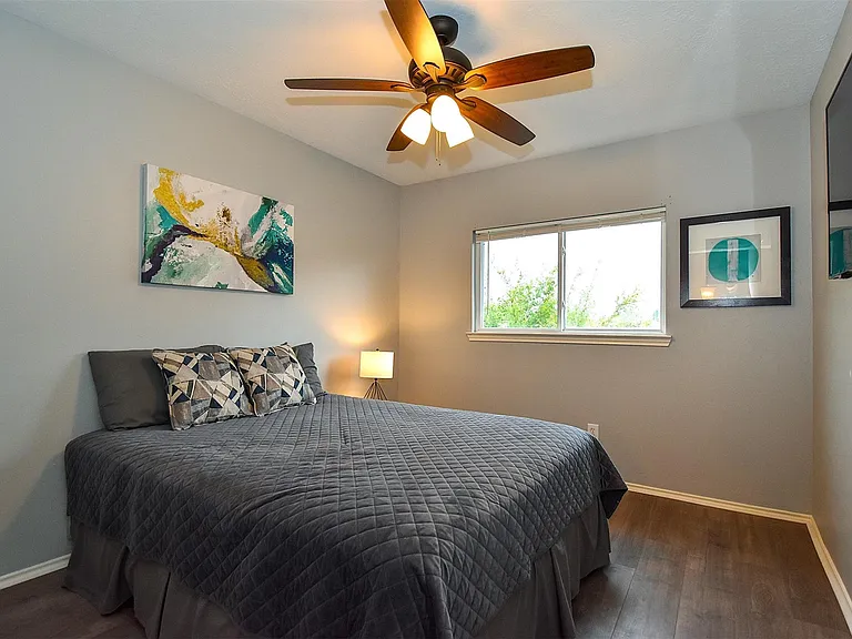 11007 Shumard Oak Ct — Photo 18