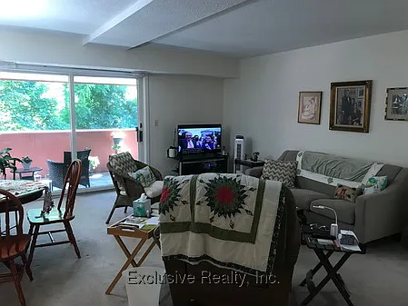 2 bed, 1100 sqft, $3,000 — Photo 2