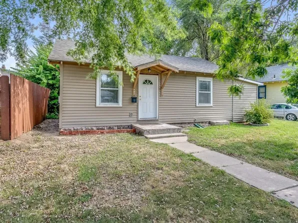 402 E 9th Ave, Hutchinson, KS 67501