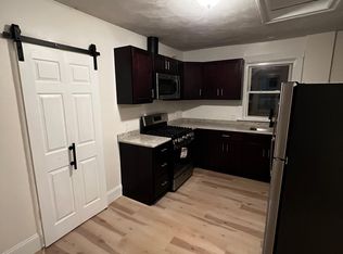 52 Woodhaven Rd, Pawtucket, RI 02861