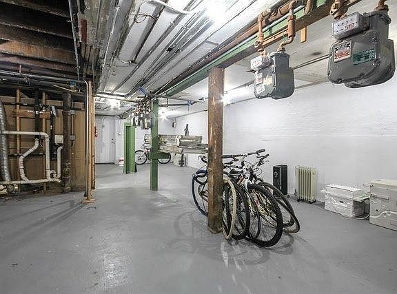 2nd image of 2109 N Western Ave APT 2F