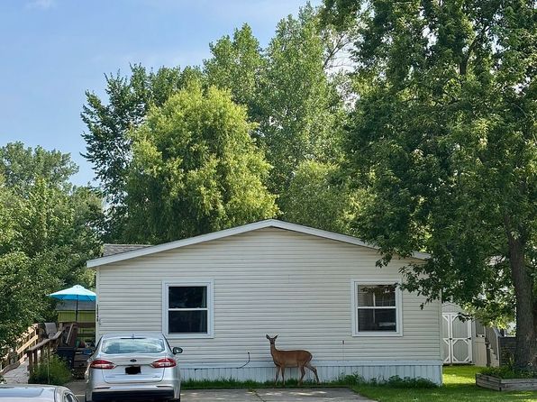 30046 Rousseau Dr